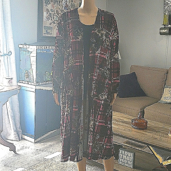 LuLaRoe Sweaters - Nwt Lularoe Sarah long cardigan L